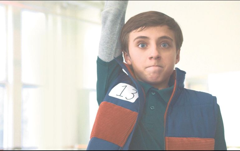 “Nate, mejor tarde que nunca”. La serie explora el poder que nuestros sueños tienen en el día a día, incluso si lucen complicados. ESPECIAL/Disney