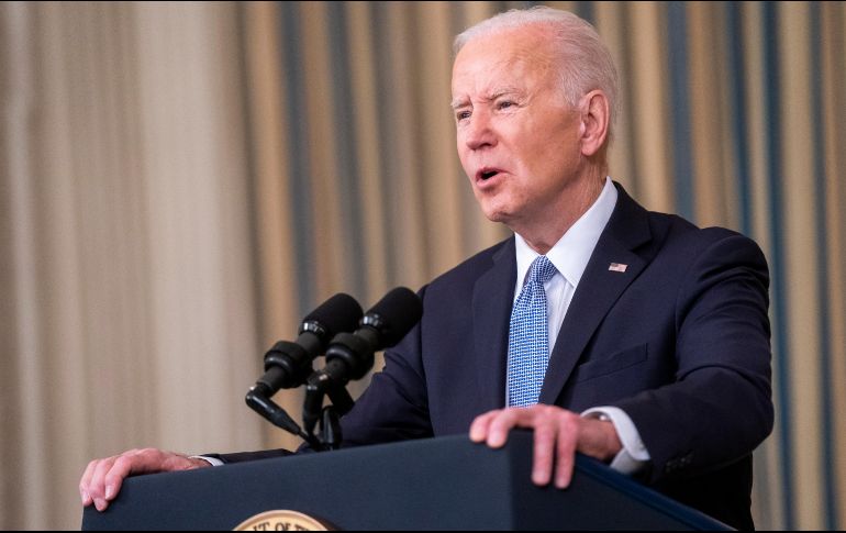 El presidente estadounidense, Joe Biden, asegura que más de 30 países seguirán a Estados Unidos y recurrirán a sus reservas estratégicas de petróleo. EFE / S. Thew