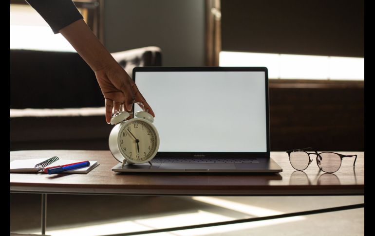 ¡No olvides cambiar tu reloj este domingo 3 de abril! / Foto: Cortesía