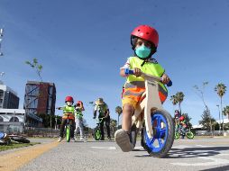 La Biciescuela es un curso dirigido a niños y niñas desde los tres hasta los 12 años de edad. EL INFORMADOR/A. Camacho
