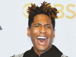 Jon Batiste. El músico rompió la quiniela y brilló en la velada, donde ganó la categoría reina: Álbum del año. AFP
