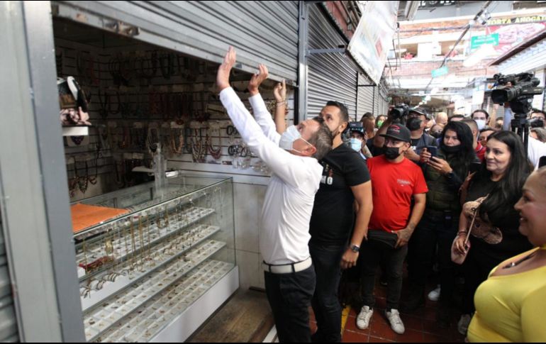 Lemus señaló también que a la brevedad comenzarán con las labores para la reconstrucción de los locales afectados. EL INFORMADOR / A. Camacho