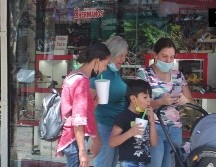 Aguas frescas, tejuino y nieves, aliados de los tapatíos contra el calor. EL INFORMADOR / A. NAVARRO