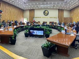 Lorenzo Córdova deja entrever la pretensión de Morena de regresar al modelo ya superado en que el gobierno organizaba, contaba los votos y calificaba las elecciones. SUN / ARCHIVO