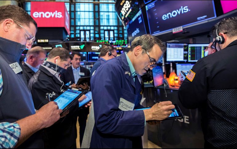 Las empresas de bienes no esenciales, las tecnológicas y las de servicios de comunicaciones fueron las mayores perjudicadas en la sesión de hoy. AP/C. Crow