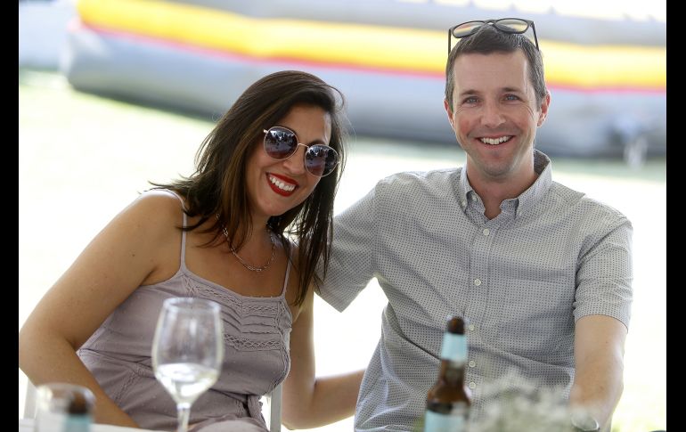 Jennifer Legra y Michael Kaufman. GENTE BIEN JALISCO/Claudio Jimeno