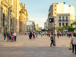 En México, un beso, puede ser una protesta. UNSPLASH/Roman Lopez