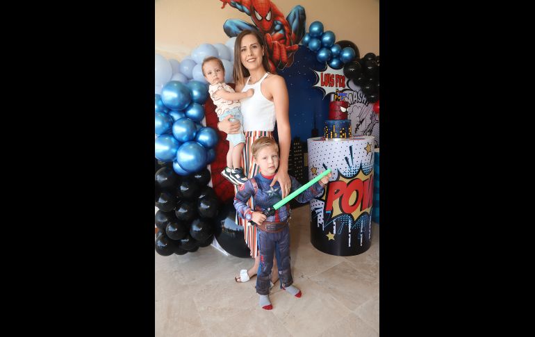 Lety, Juan Pablo y Mariano Villaseñor. GENTE BIEN/Claudio Jimeno