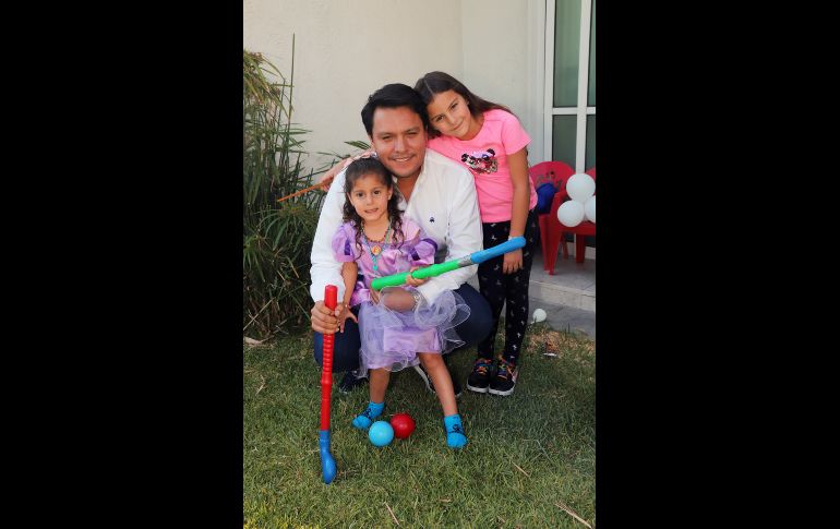 Ángela, Ángel y Angélica Vázquez. GENTE BIEN JALISCO/Claudio Jimeno