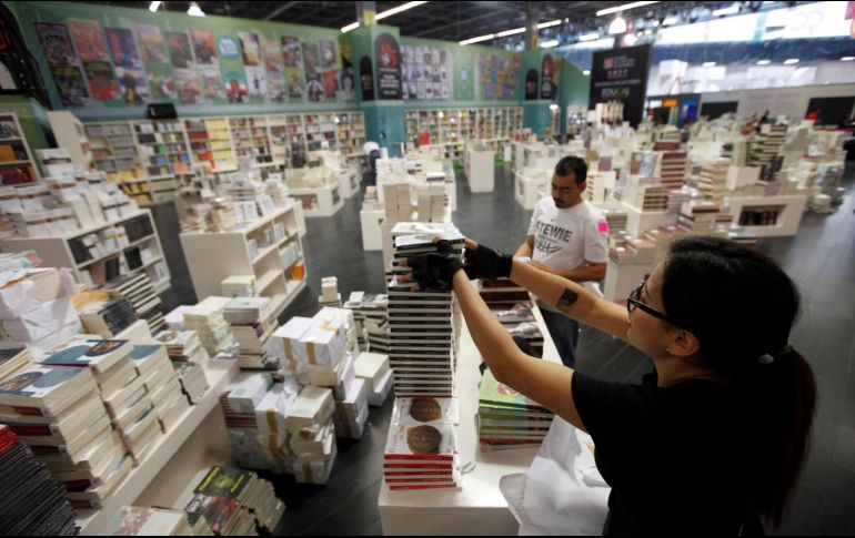 La narrativa contemporánea sigue siendo encabezada por mujeres. EFE/ARCHIVO