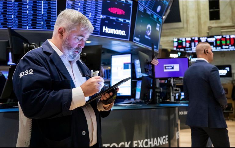 Boeing, Microsoft y Salesforce sufrieron los mayores descensos entre los 30 valores del Dow Jones. AP/D. Nemec