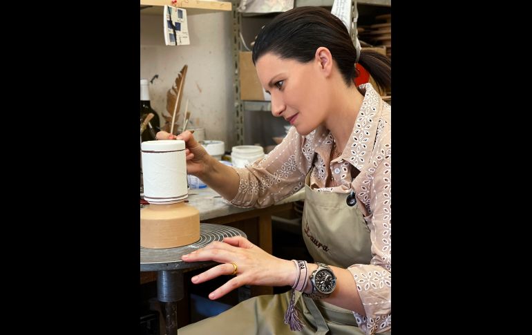 Momentos de calma. Lejos del micrófono, Laura se muestra libre y contenta. AP/Amazon Studios