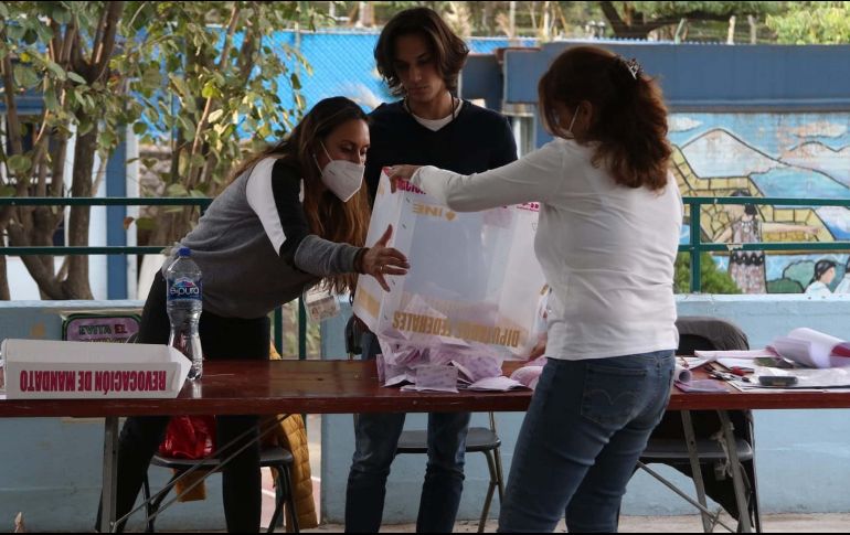 Entre las 21:00 y las 22:00 horas, estimaron que el INE dará resultados preliminares.  SUN