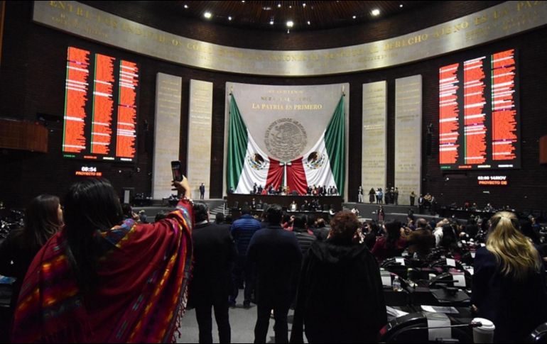 Hoy comienza la discusión de la reforma eléctrica en comisiones de la Cámara de Diputados. EFE / ARCHIVO