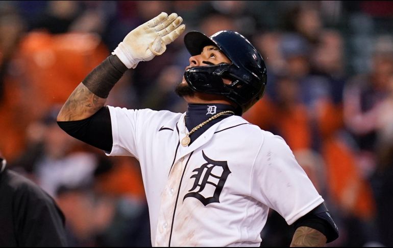 BATAZO. Un home run de Javier Báez rompió el empate. AP/P. Sancya