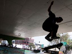 Según la Secretaría del Trabajo, el programa busca a personas de entre 18 y 29 años de edad, que no estudian y no trabajan, para que fortalezcan hábitos laborales y competencias técnicas. NTX / ARCHIVO