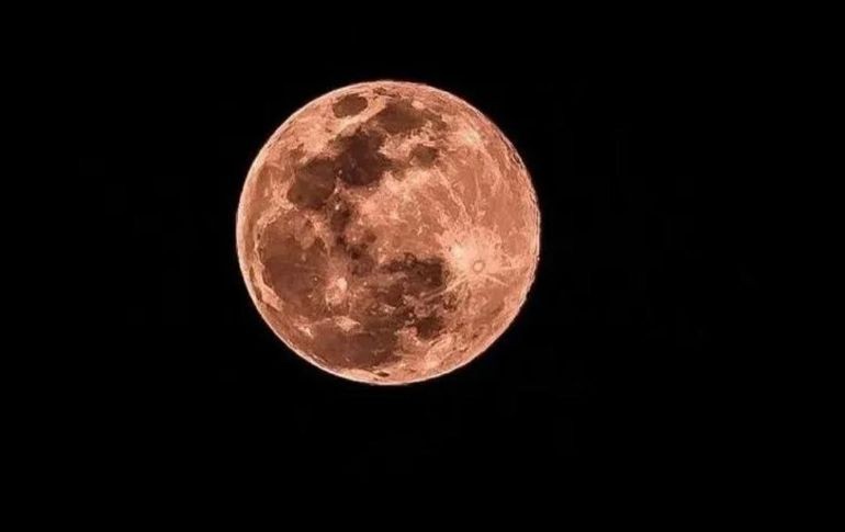 La Luna se colocará a 370 mil 225 km, una distancia considerada cerca desde nuestro planeta. SUN / ARCHIVO