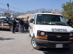 El hallazgo fue de un vehículo siniestrado que estaba en el fondo de un colector lleno de agua, con tres cuerpos en estado de descomposición. EFE / ARCHIVO