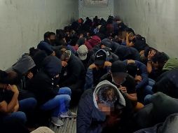 Los agentes pidieron el apoyo de la Secretaría de la Defensa Nacional (Sedena) y de la policía estatal para ubicar y detener la unidad. EFE / INM