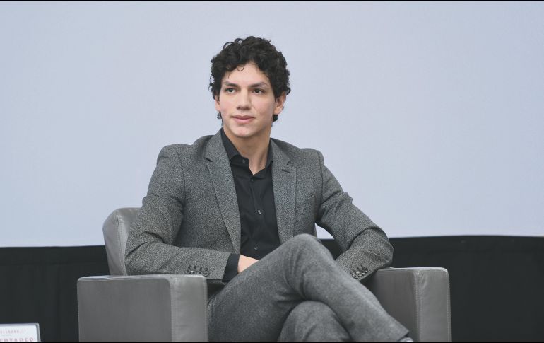 Isaac Hernández. El bailarín tapatío, feliz de retomar el paso de este exitoso proyecto artístico. Cortesía/ Ángel Reyes