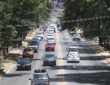 Al ser la salida con destino hacia playas de Nayarit, Puerto Vallarta, Mazatlán y otras más de Sinaloa, algunos de los automovilistas ya se les observa su parrilla llena con aditamentos para las costas. EL INFORMADOR / A. Camacho