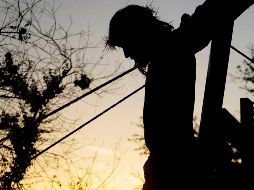 Un estudiante de la Universidad Clariantian de Nigeria,  se desplomó y luego murió, durante su participación en una demostración bíblica de cómo Jesucristo era crucificado. NTX / ARCHIVO