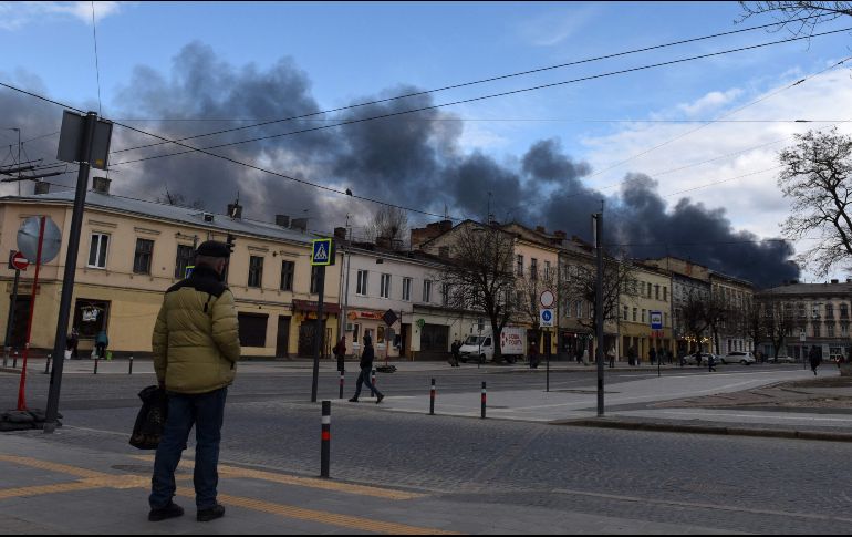 El centro logístico e importantes lotes de armamento extranjero, entregados a Ucrania en los últimos seis días por EU y países europeos, que se almacenaban allí, fueron destruidos