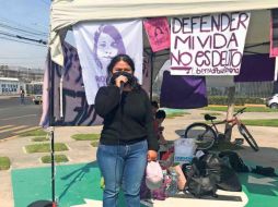 Roxana protesta frente a la sede del Poder Judicial de la Federación en Nezahualcóyotl para seguir en libertad. EL UNIVERSAL/Archivo