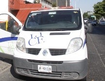 Asistieron peritos del Instituto Jalisciense de Ciencias Forenses (IJCF) quienes levantaron el cadáver y lo llevaron a sus instalaciones para realizar la autopsia de ley correspondiente y determinar con exactitud la causa de muerte. EL INFORMADOR/ARCHIVO