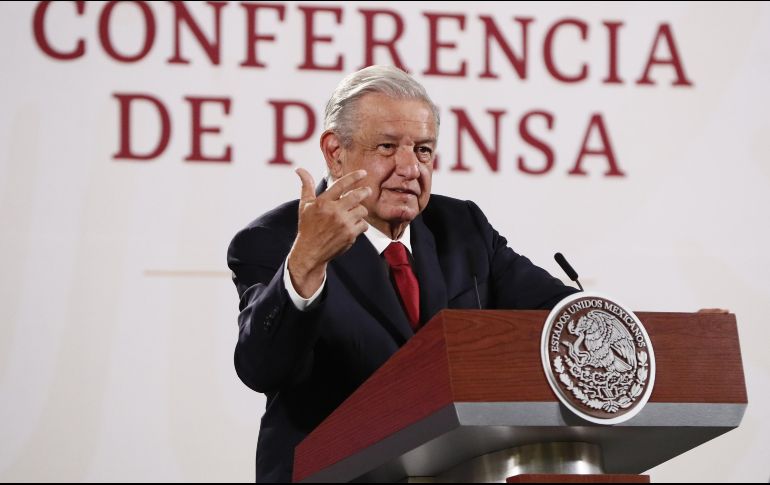 Andrés Manuel pide que, si se puede, se revisen los videos de las votaciones para resolver la controversia. EFE / J. Mendez