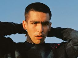 Omar Ayuso compartió una publicación en Instagram que muestra la primera foto de su aparición en la serie y otra imagen de su última escena. INSTAGRAM /  omarayuso