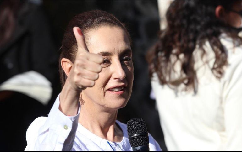 Claudia Sheinbaum fue denunciada por participar en el evento organizado por Morena el 6 de abril en el Monumento a la Revolución, donde promocionó la revocación de mandato. SUN/ARCHIVO