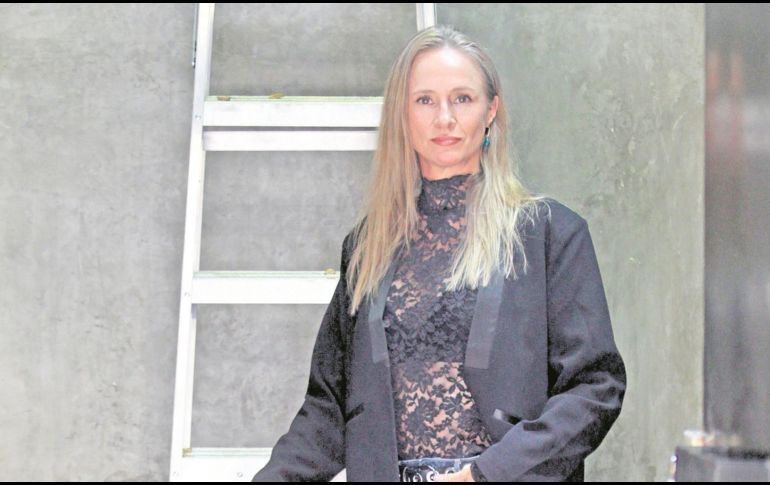 Maj Lindström, acompañada en el proyecto por la periodista Vanessa Robles, presentará el proyecto “Cien voces de Iberoamérica. FIL Guadalajara 35 años”; el libro se podrá descargar gratuitamente. EL INFORAMDOR/A. Camacho