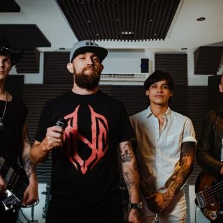 Vaquero Negro estrena "Nacimos para esto" ¡Así suena!