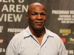 Mike Tyson, según testigos, estuvo aguantando al pasajero hasta que no pudo más. ESPECIAL