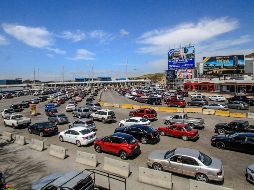 Los viajeros procedentes de México que ingresen vía terrestre deberán demostrar que están vacunados contra el COVID. EL INFORMADOR / Archivo