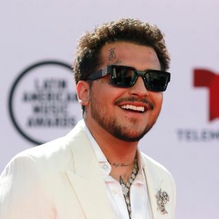 Nodal: Abuelita del cantante lo defiende de la mamá de Belinda