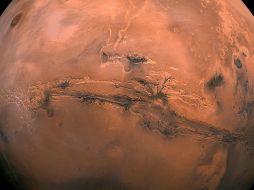 La sonda InSight de la NASA, se encarga de estudiar el interior del planeta rojo, determinando las ondas sísmicas del territorio. EFE / ARCHIVO