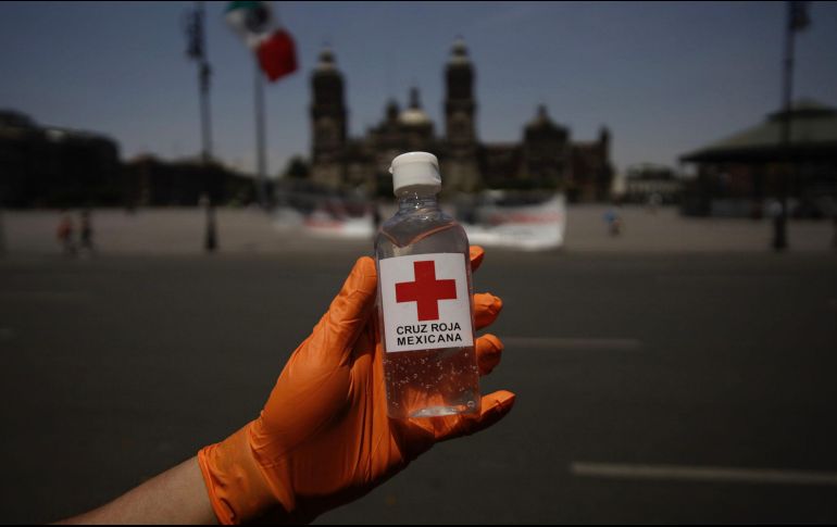 A partir del lunes quedará sin efecto uso de gel antibacterial en la Ciudad de México. NTX / ARCHIVO