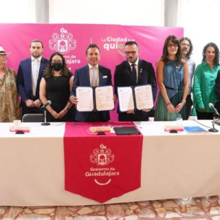 Guadalajara firma convenio de colaboración con Unesco