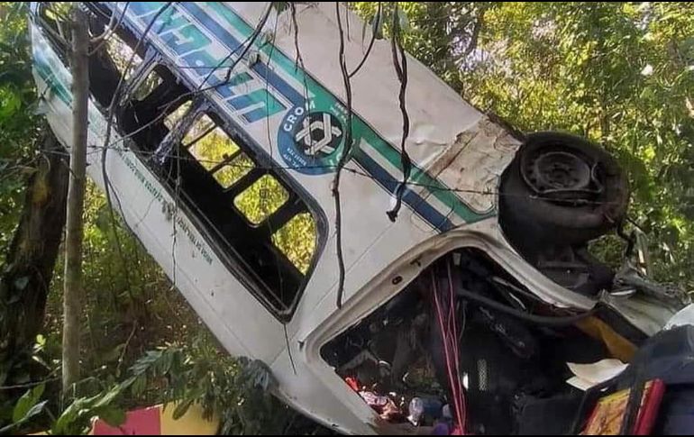El accidente en Chiapas ocurrió cuando se dirigían a visitar una cascada en el municipio de Salto de Agua. ESPECIAL
