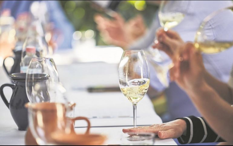 Tokaji. El vino húngaro goza de inmenso reconocimiento en el Este de Europa, y vale la pena probarlo. ESPECIAL/Visit Hungary