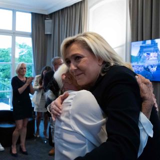 Le Pen califica resultado como "brillante victoria"