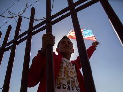 Ebrard pone de ejemplo que durante la presión del gobierno de Trump sobre la imposición de aranceles, López Obrador rechazó hacer de México un 