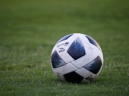 Atlas superó por 4-2 al Toluca y saltó a la zona de los cuatro mejores, mientras que Chivas le ganó por 3-1 a los Pumas y se mantuvo en el repechaje. IMAGO7