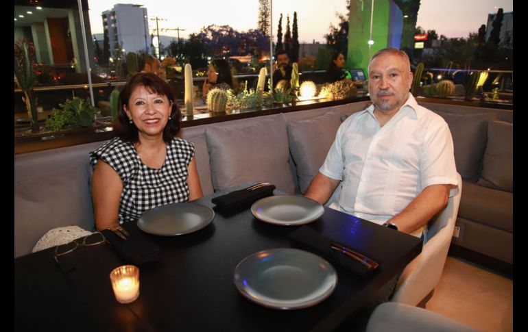 Carmen Cordova y Gerardo Bernal. GENTE BIEN JALISCO/TONY MARTÍNEZ