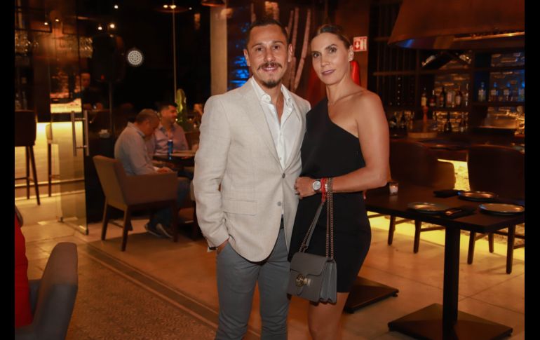 Diego Serrano y Aide Sainz. GENTE BIEN JALISCO/TONY MARTÍNEZ