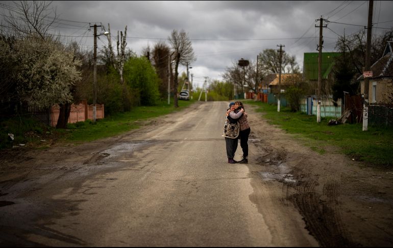El secretario António Guterres pidió hoy a Ucrania y a Rusia trabajar de manera coordinada con la ONU para hacer posible la apertura de corredores humanitarios en el primer país. AP / E. Morenatti