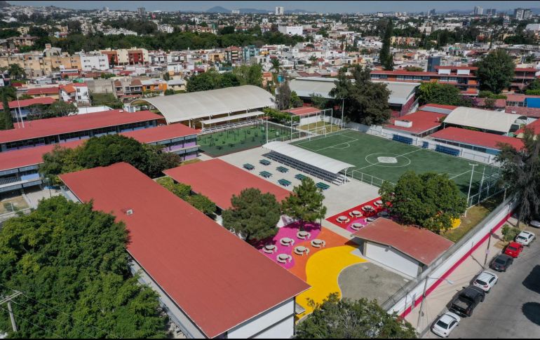 La secundaria técnica 45 se encuentra ubicada en la colonia Arboledas, en Zapopan. ESPECIAL
