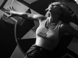 Lady Gaga agradeció la oportunidad y confesó que fue una hermosa experiencia trabajar con Tom Cruise. TWITTER / @ladygaga